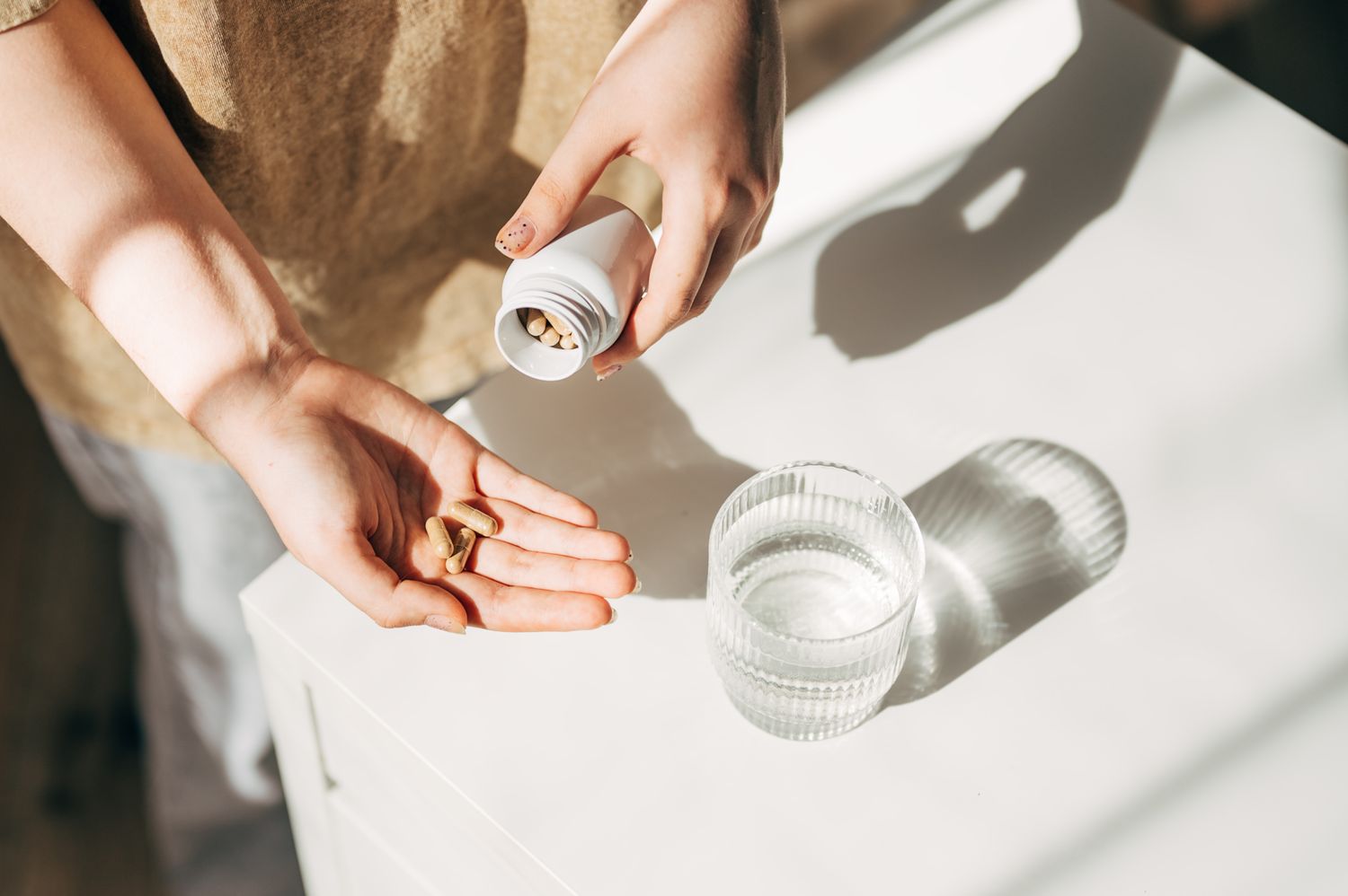 Magnesium for Anxiety: Benefits, Dosage & Best Forms