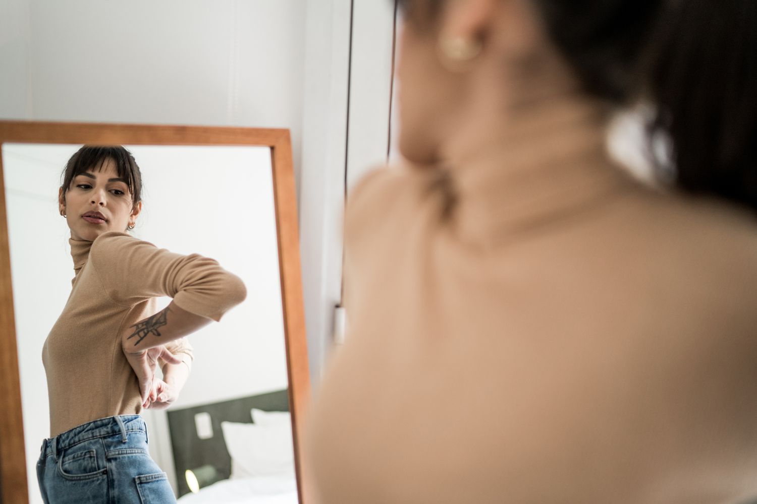 Alcohol Bloating: Causes, Relief & Gut Healing Tips